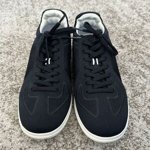 Rothy's Men's The RS01 Lace Up Knit Sneakers Black
White Soles 10